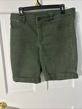 new directions Olive Green Rolled-Hem Jean Shorts